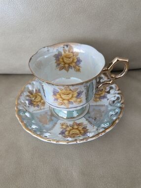 Shafford Japan Yellow Rose Porcelain Teacup and Saucer Set with Gold Trim